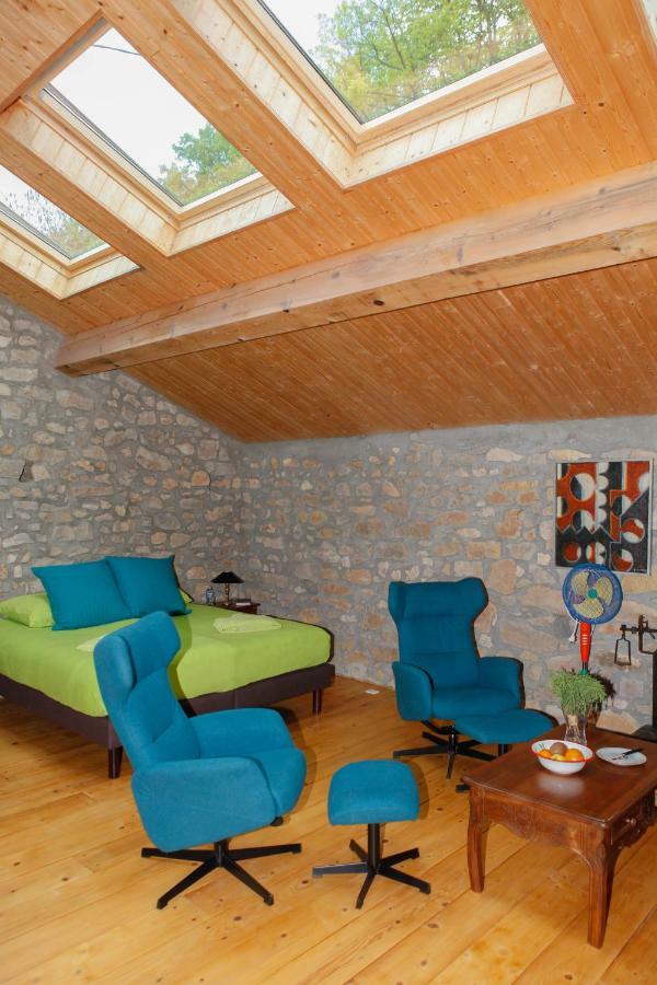 Moulin D'Entre Les Roches Bed and Breakfast Puivert Εξωτερικό φωτογραφία