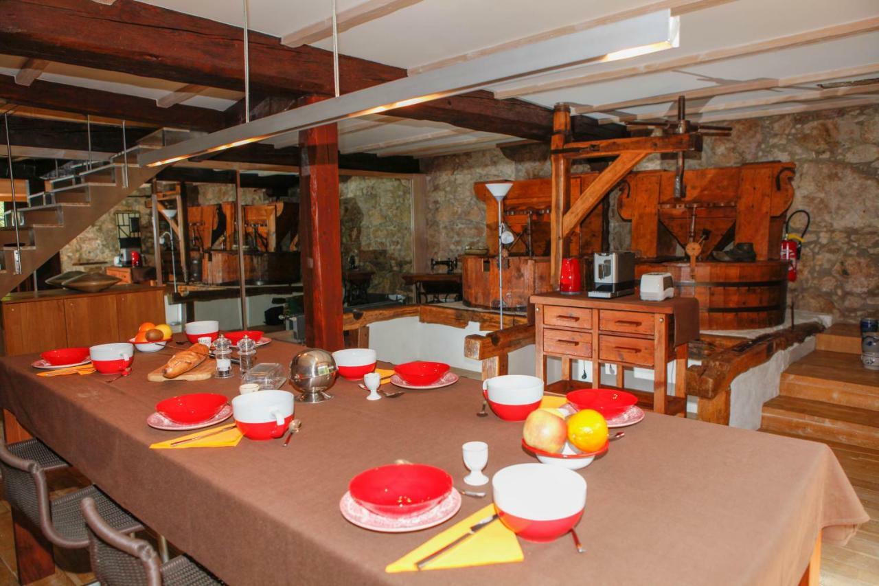 Moulin D'Entre Les Roches Bed and Breakfast Puivert Εξωτερικό φωτογραφία